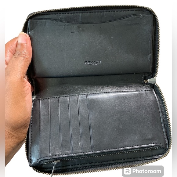 Coach Black Oxblood PrimRose Zip Around Wallet Wristlet - Picture 3 of 5